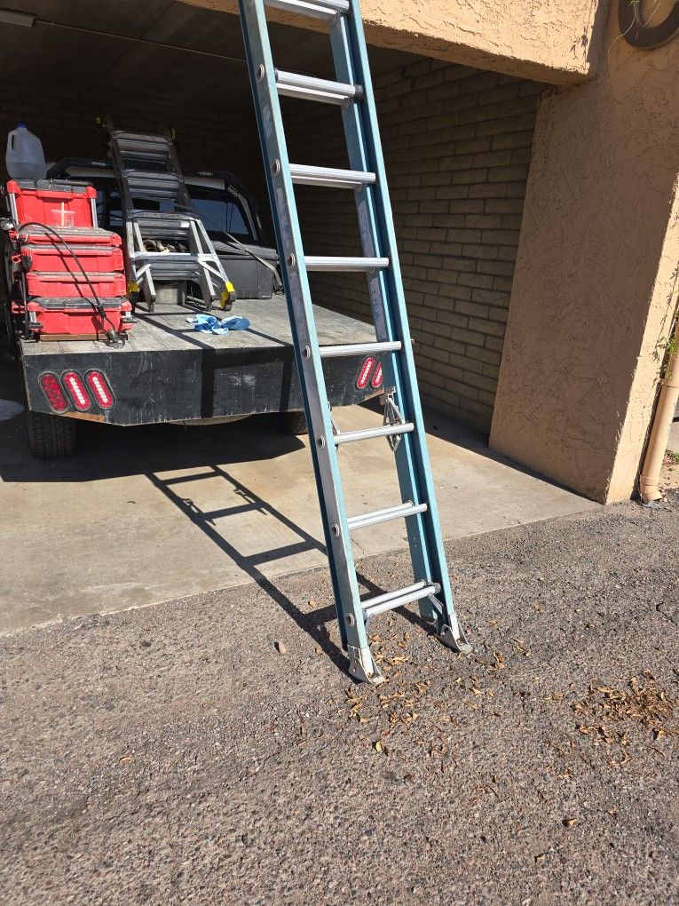 24 Ft Extention Ladder