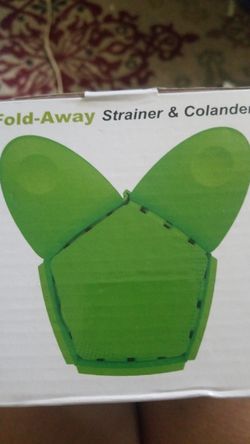 New! Kitchen Gadgets Foldable Clip On Strainer