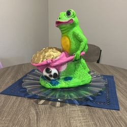 Good Luck Frog