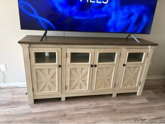 Beautiful large tv stand