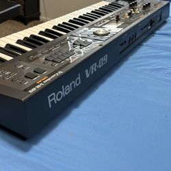 Keyboard Roland 