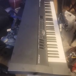 Roland RD-250s Digital Piano 