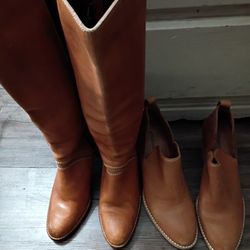 WOMEN'S 2 PAIR OF BOOTS SIZE 8 , JEANS AND TOPS FOR SALE 