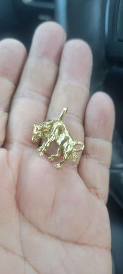Laminater Gold-Tone Bull Pendant Charm