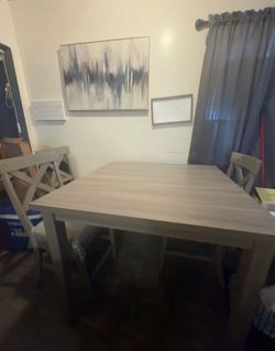 Modern Gray Dining Table with 4 Matching Chairs