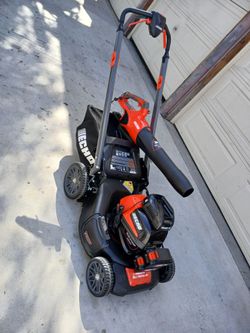 Maquina echo 56v 21 pulgadas mas sopladora dos baterías 5.0 mas cargador rápido