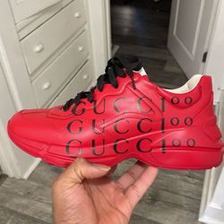 Gucci Sneakers 
