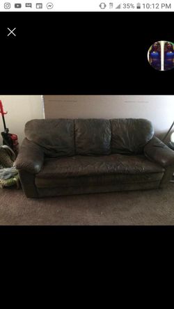 Couch need gone asap