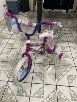 Girls bike