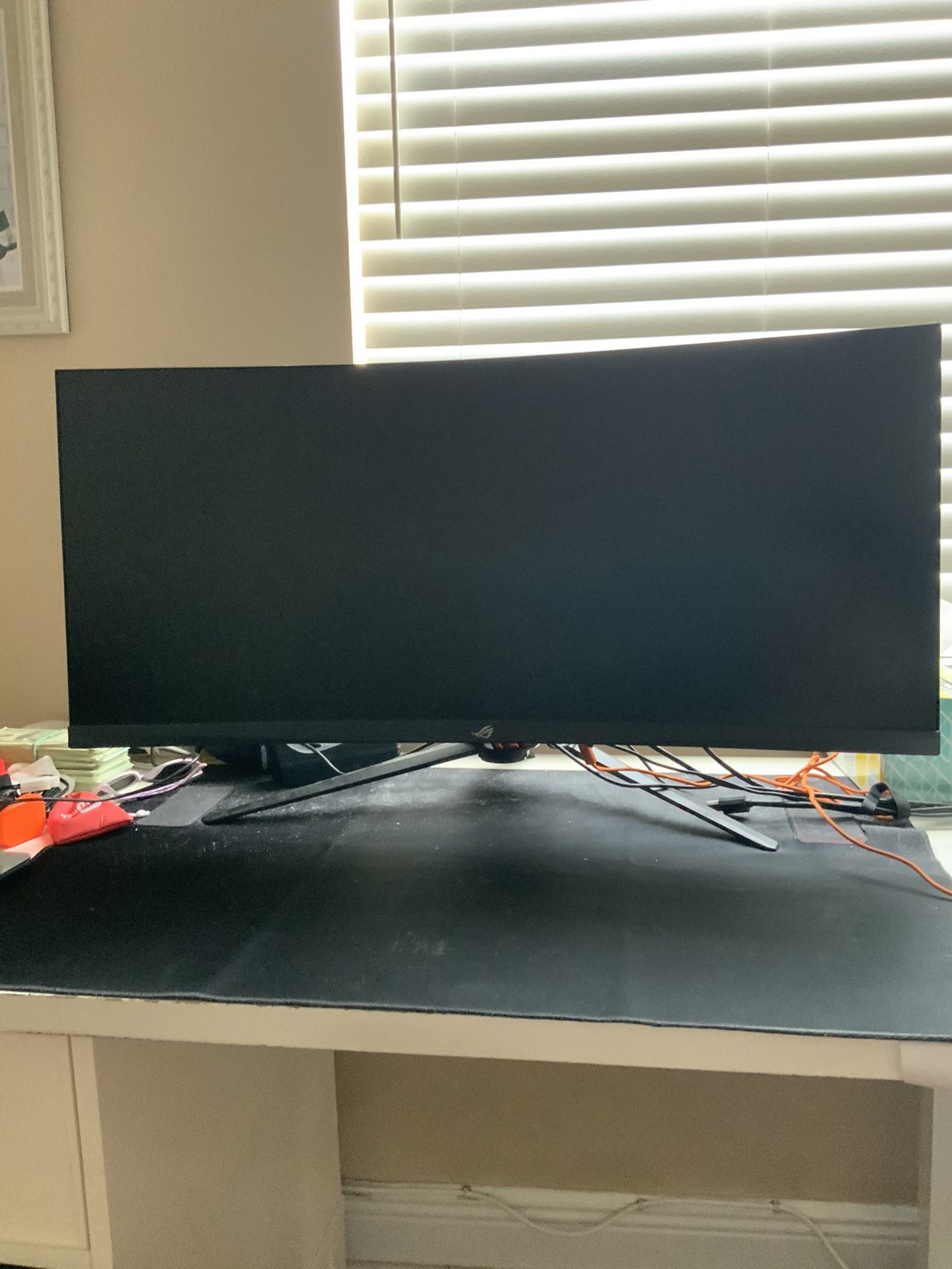 Asus Republican Of Gamers 35” Monitor Curved