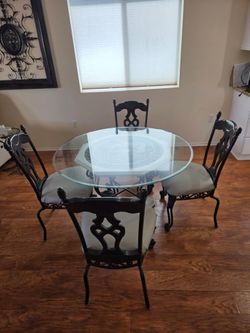 5 pieces dinning table with Iron chais