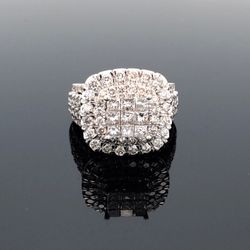 Ladies Cluster Ring