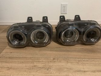 2015/2020 OEM Dodge Challenger Headlights Assembly