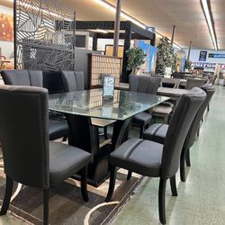 🚚Hot Dea🚚Brand New 7pc Dining Set; Table With Six Chairs $999, Payment Available, Delivery Available 