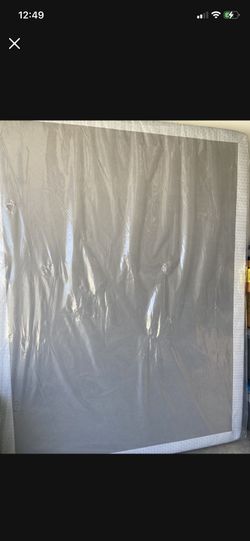 Brand New Queen Size Spring box