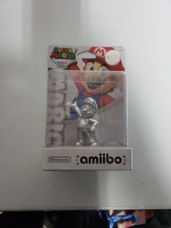 Silver Mario Amiibo