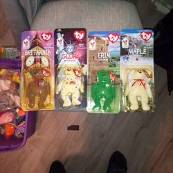 Rare Complete Collection Of Beanie Babies Collectables 