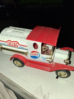 SALE PEPSI TANKER BANK WITH KEY CLEAN