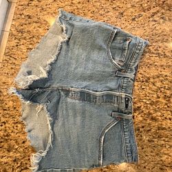 501 Levi's shorts