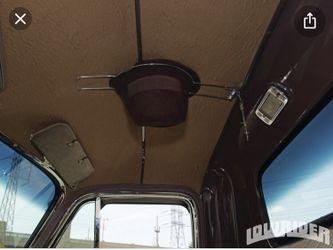 Classic car Hat Derby Holder