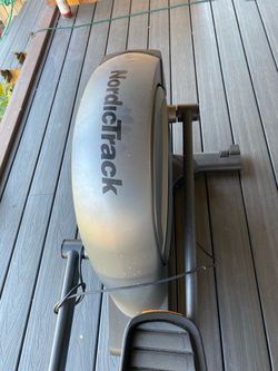 NordicTrack Rowing Machine 7.7