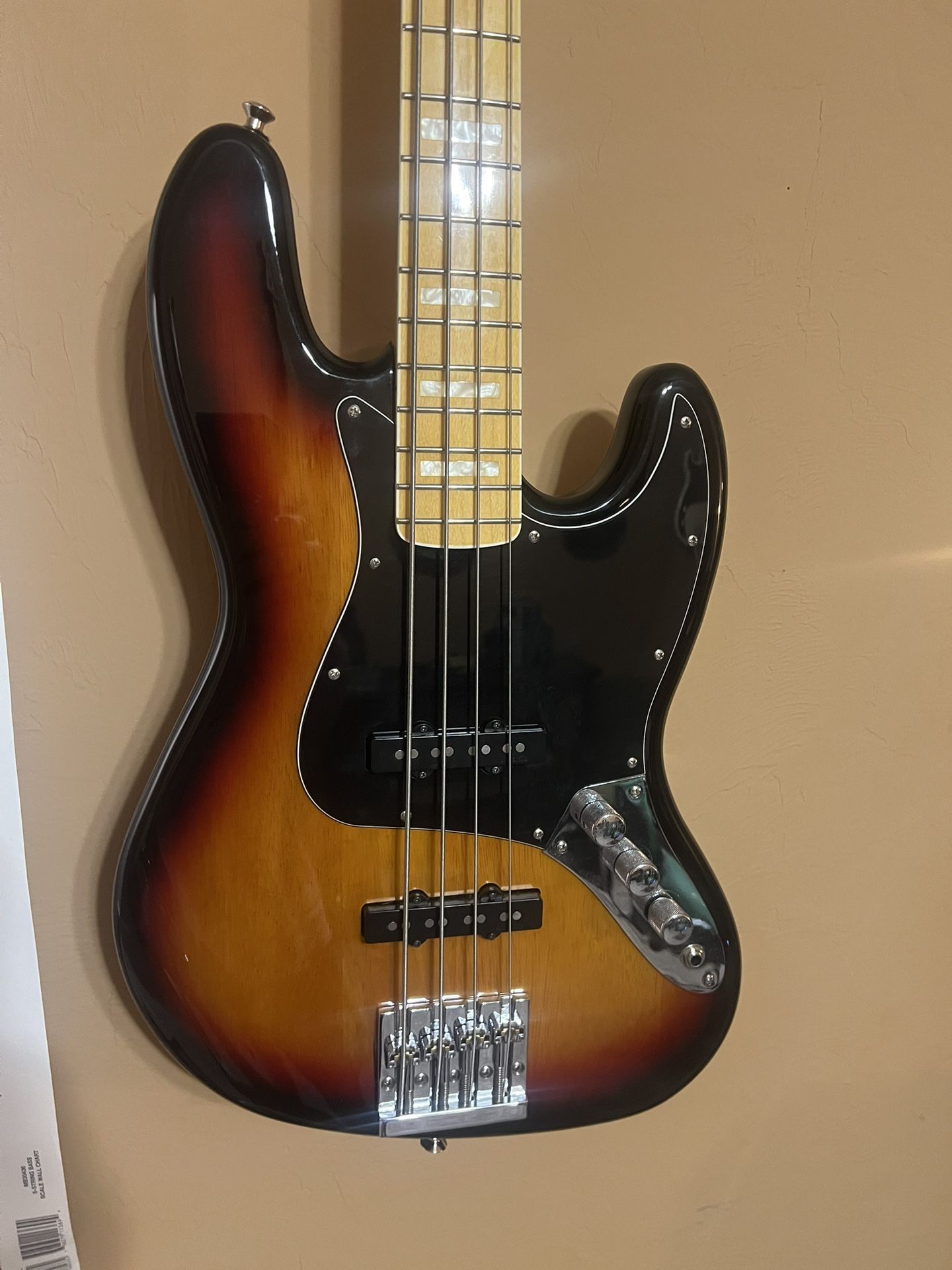 Squire Jazz Bass With Loads of Mod’s