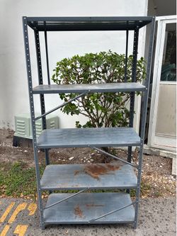 Storage rack