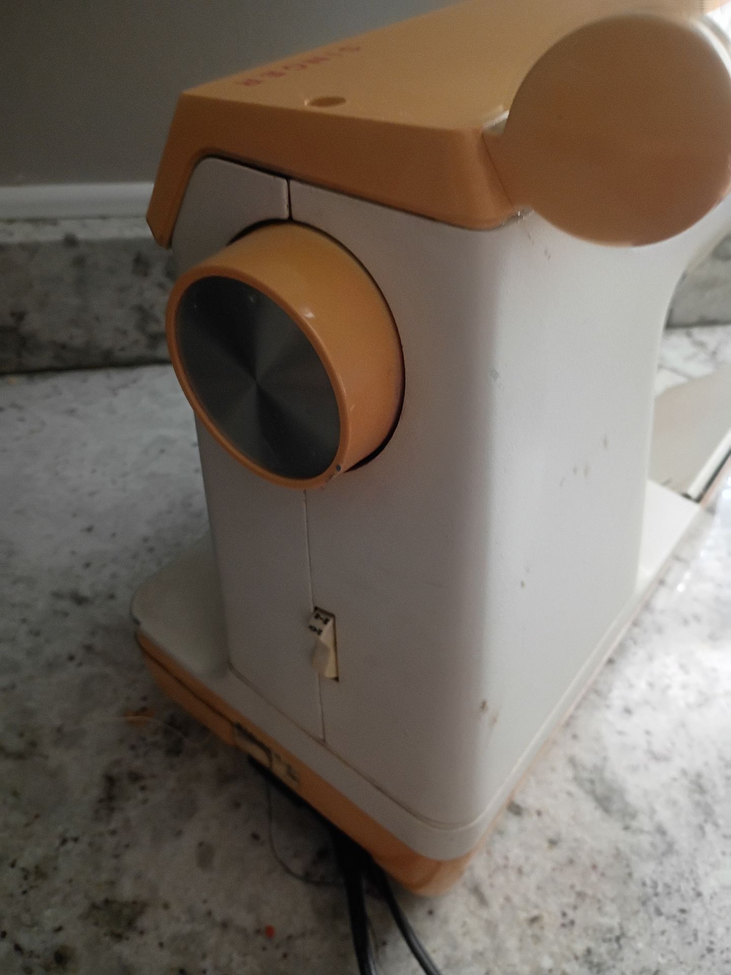 Singer sewing machine