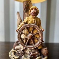 Apsit Bros. 1987 Nautical Lamp – Sea Captain at Ship’s Wheel – Vintage Coastal Decor