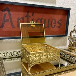 Gorgeous Antique 24K Gold-Plated Ormolu Jewelry Casket Box: Beveled Glass, Rose/Leaves Filigree, Footed with a Velvet Lining