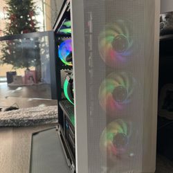 Gaming PC w/ Razer Mouse And Keyboard