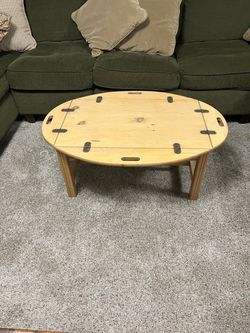 Vintage Solid Wood Oval Coffee/Butler table