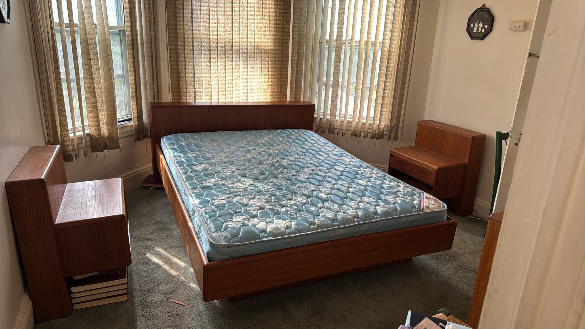 Mid Century Modern Danish Queen Bedroom Set W Nightstands