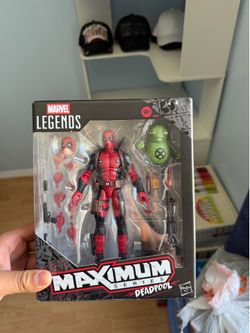 MARVEL LEGENDS MAXIMUM DEADPOOL (READ DESC)