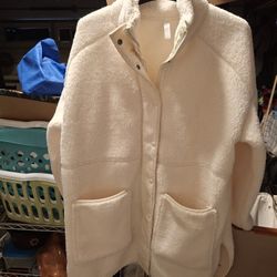 WOMENS JACKET