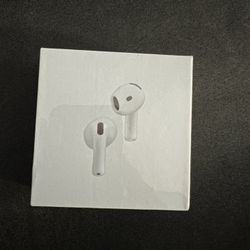 AirPod 4s 