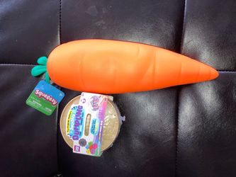 Squeezy Carrot Squishy Toy & Dumpling Fidget Toy Set