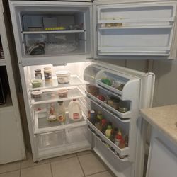Free Fridge, Works great