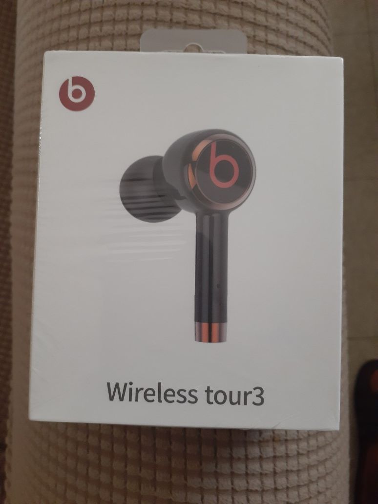 BEATS WIRELESS TOUR 3, BEATS BLUETOOTH EARPHONES, BEATS, BLACK BLUETOOTH EARPHONES, BEATS EARPHONES, BEATS BY DR. DRE, BEATS BLUETOOTH