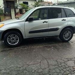 2001 Toyota Rav4