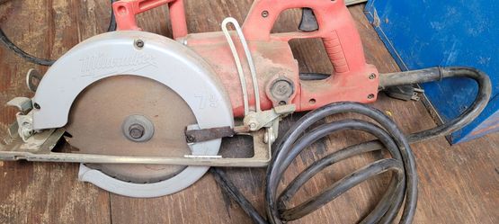 Milwaukee 7 1/4 Skilsaw