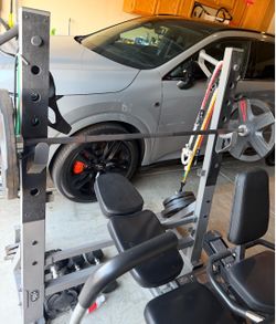 Bench press set with weights
