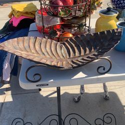 Leaf Center Piece