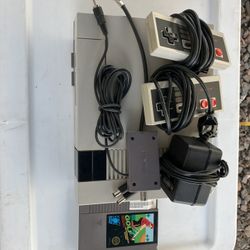 Original Nintendo, Generic Super Nintendo, Original Playstation, Original Playstation Three, Wii Controller, speaker speakers headphopeakers headphone
