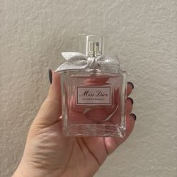Miss Dior blooming bouquet 3.5 Oz 