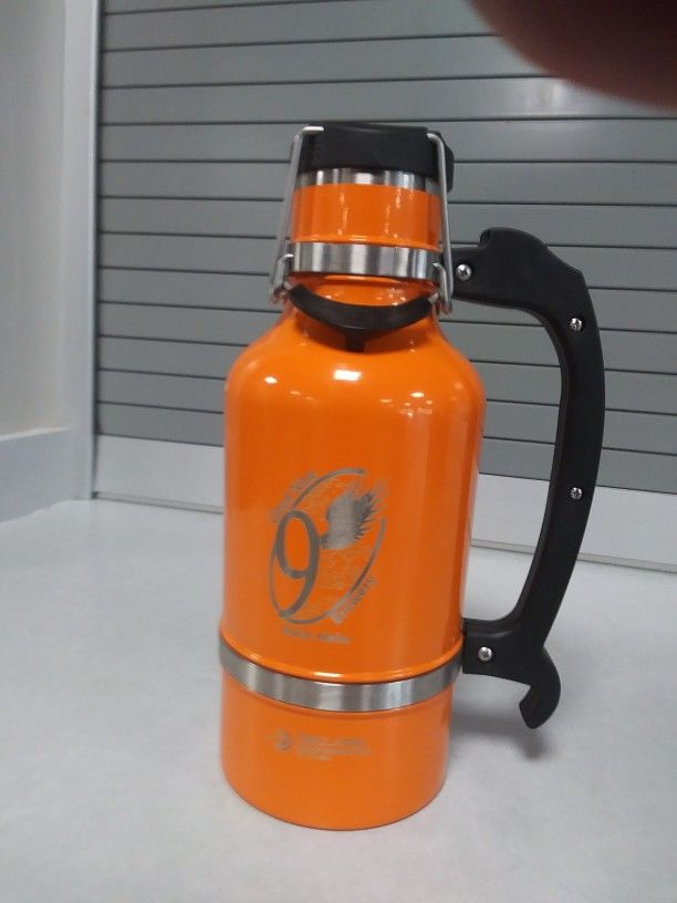 Cloud 9 Brewery Drink Tank 64oz Growler