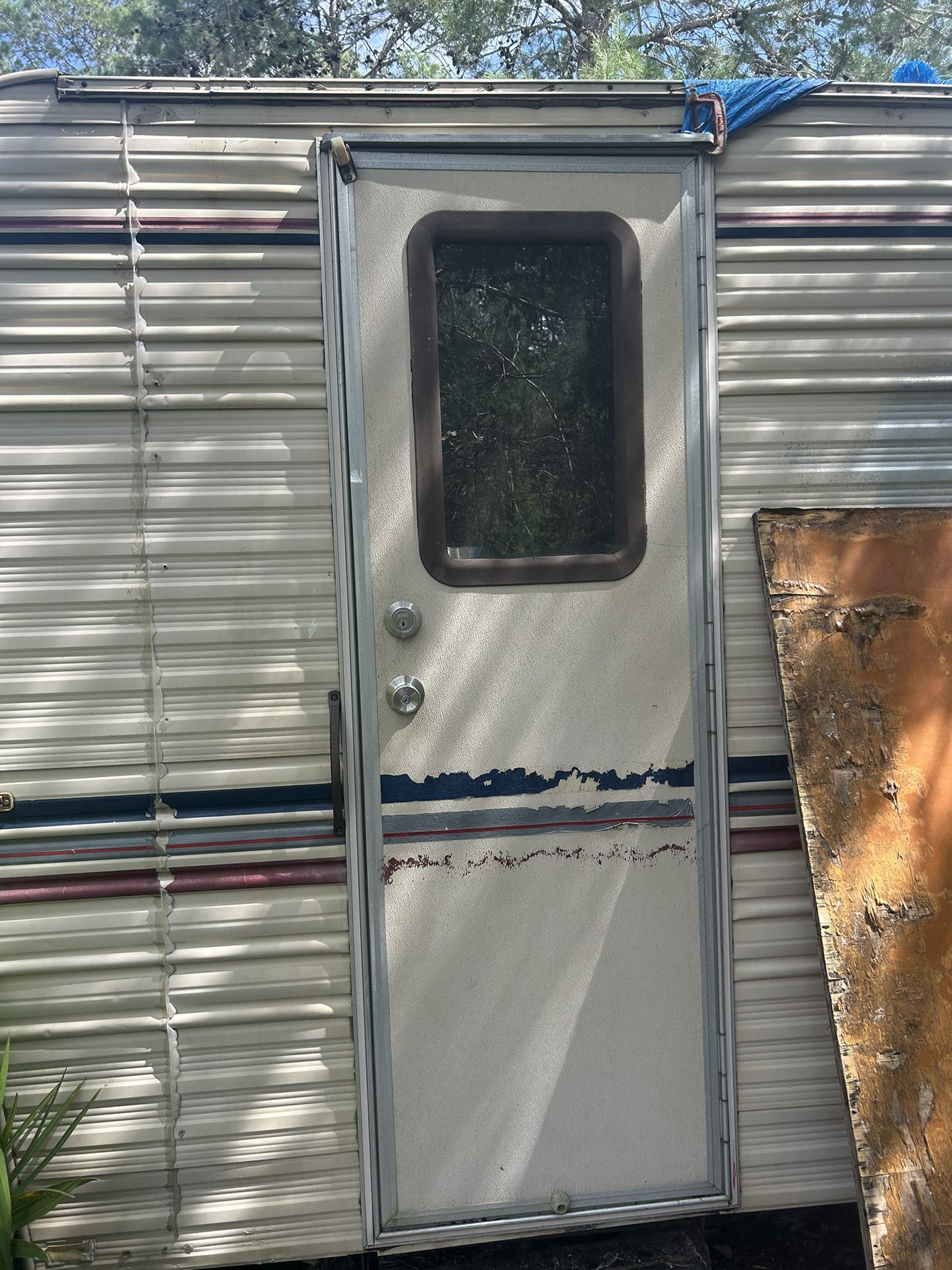 RV Door And Screen Door
