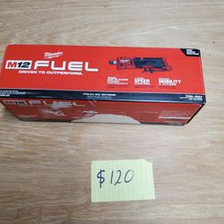 Milwaukee Tools