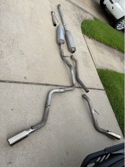 Tundra exhaust 5.7 Crew Max