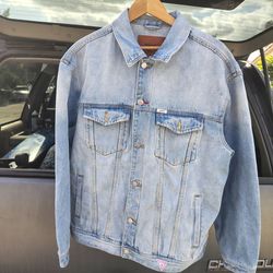 Men's guess jacket brand new